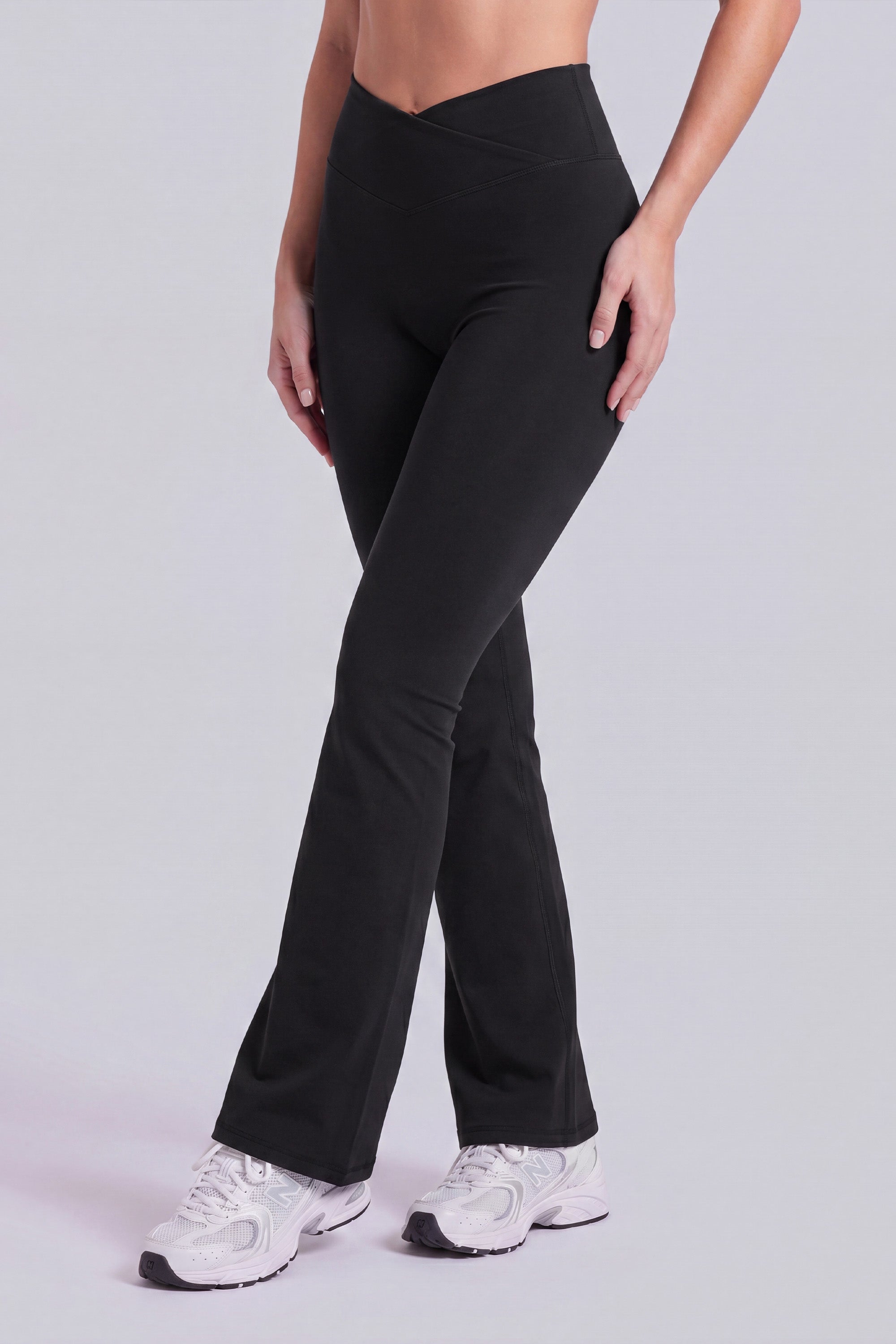 LEGGINGS FLARED MOTION - NEGRO