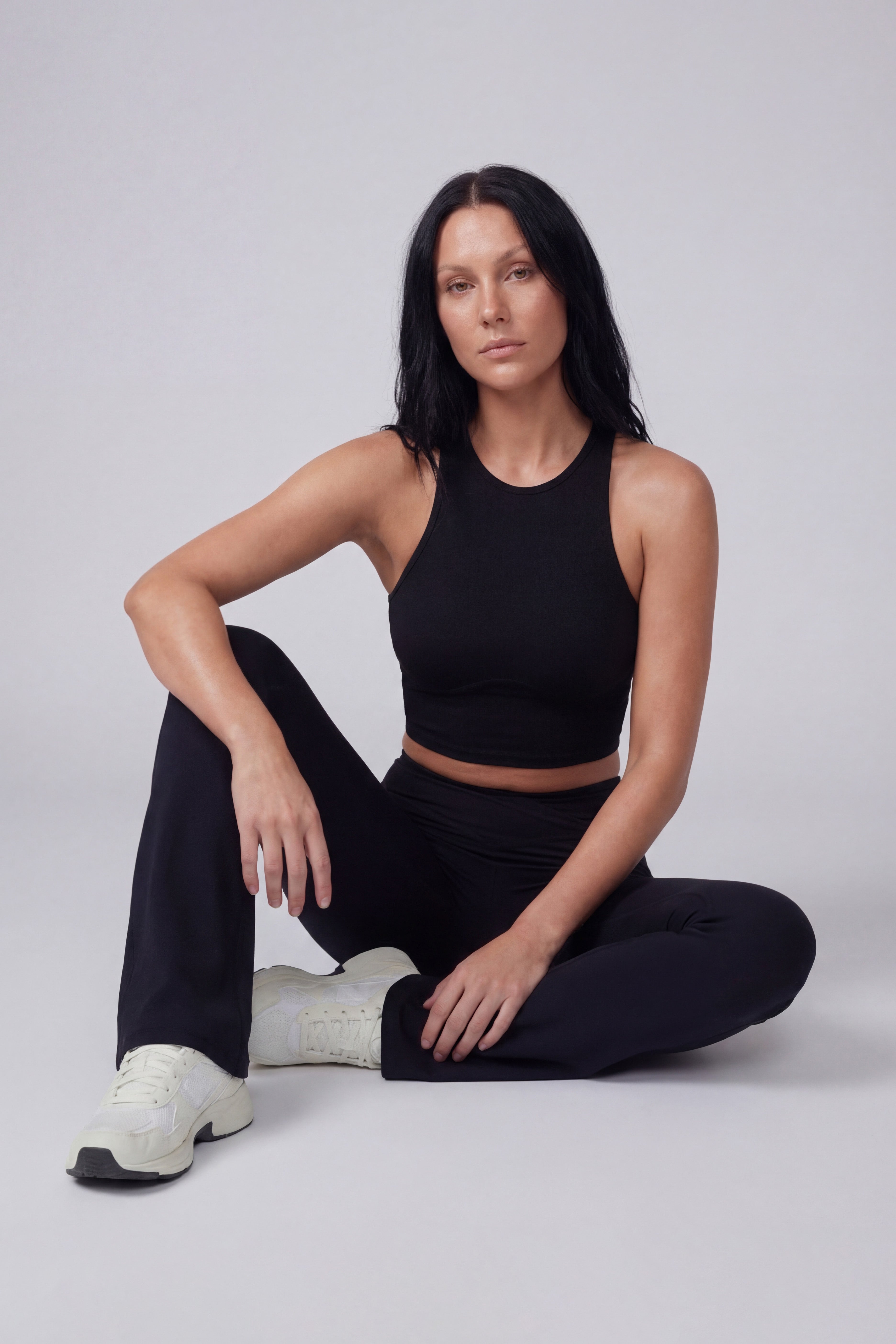 LEGGINGS FLARED TEMPO - NEGRO