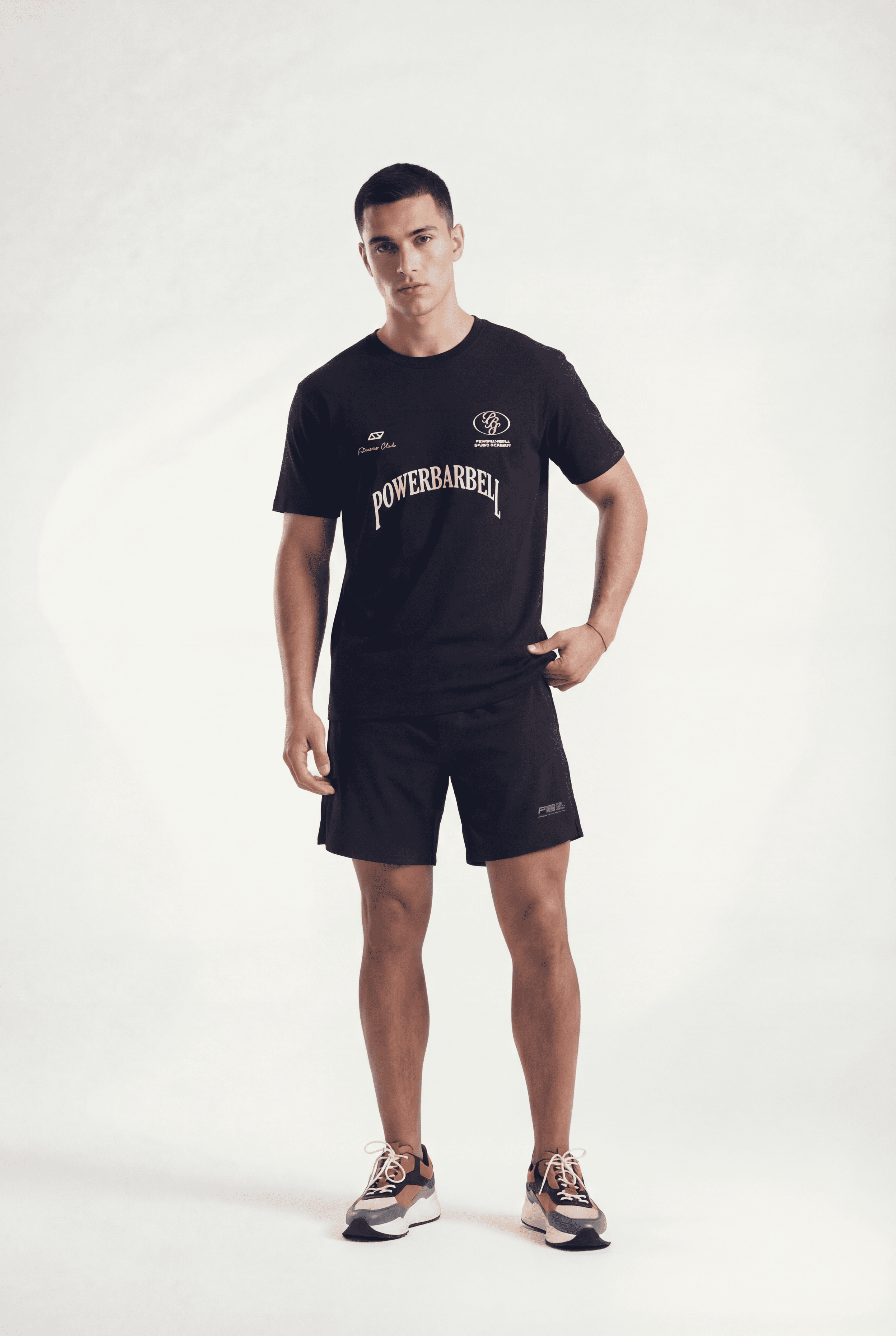 POWERBARBELL BASIC TEE- NEGRO