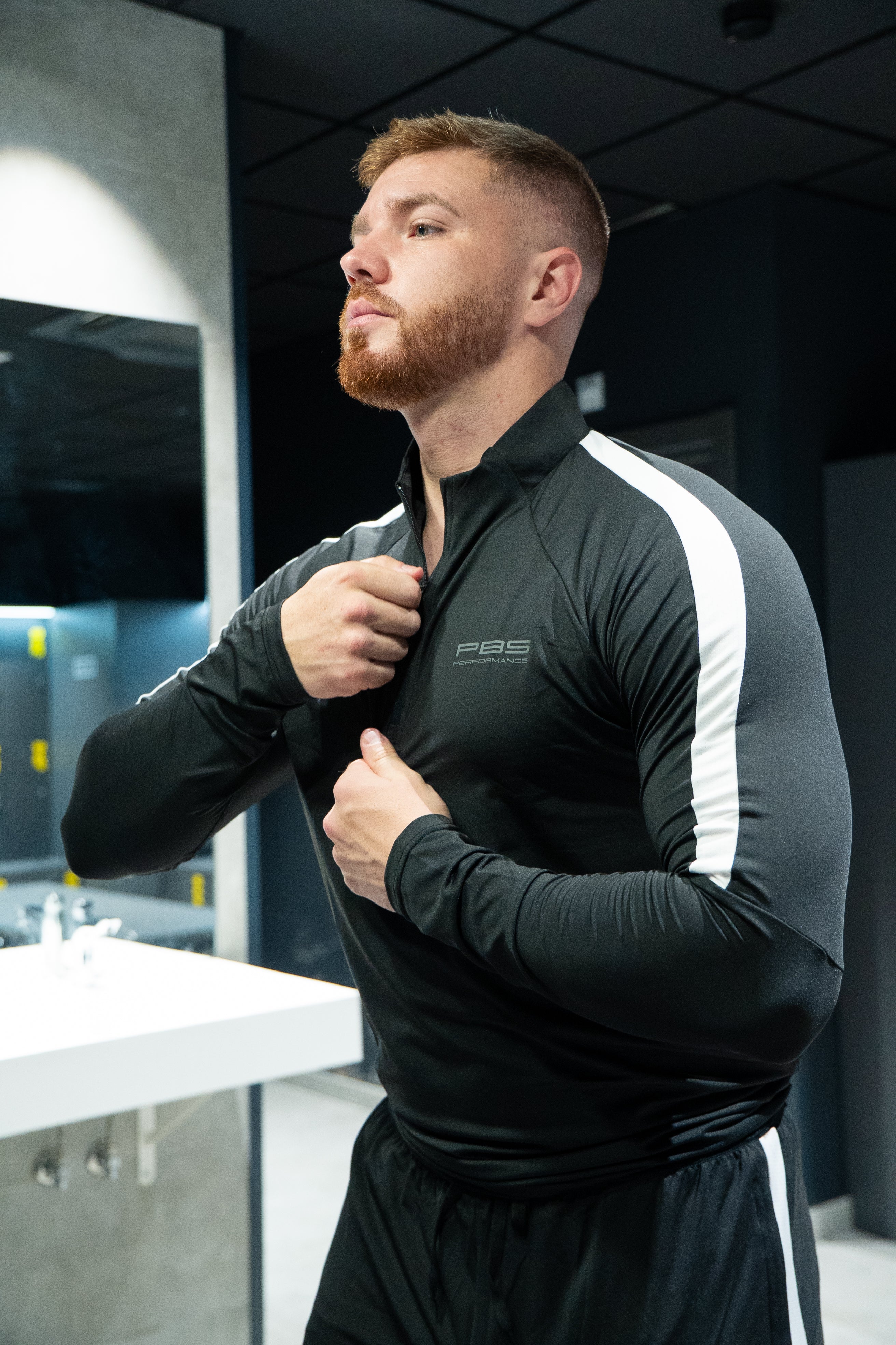 PERFORMANCE LONG TECH T-SHIRT - NEGRO/BLANCO