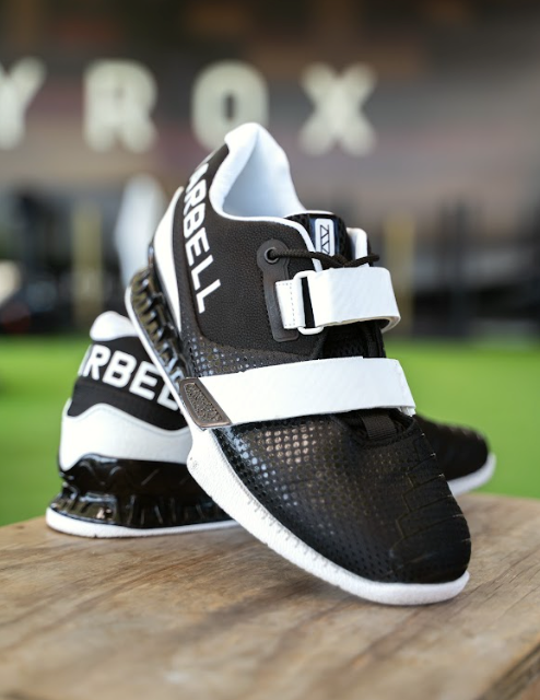 ZAPATILLAS WEIGHTLIFTING ULTRA V1 - NEGRO