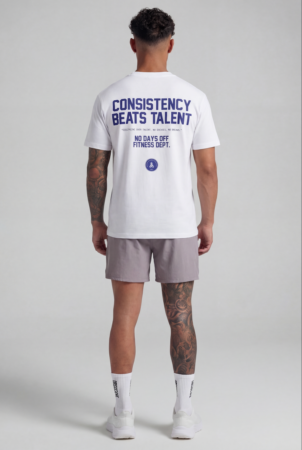 CONSISTENCY BEATS TALENT OVERSIZE T-SHIRT - BLANCO