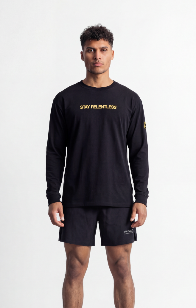 CAMISETA MANGA LARGA STAY RELENTLESS - NEGRO