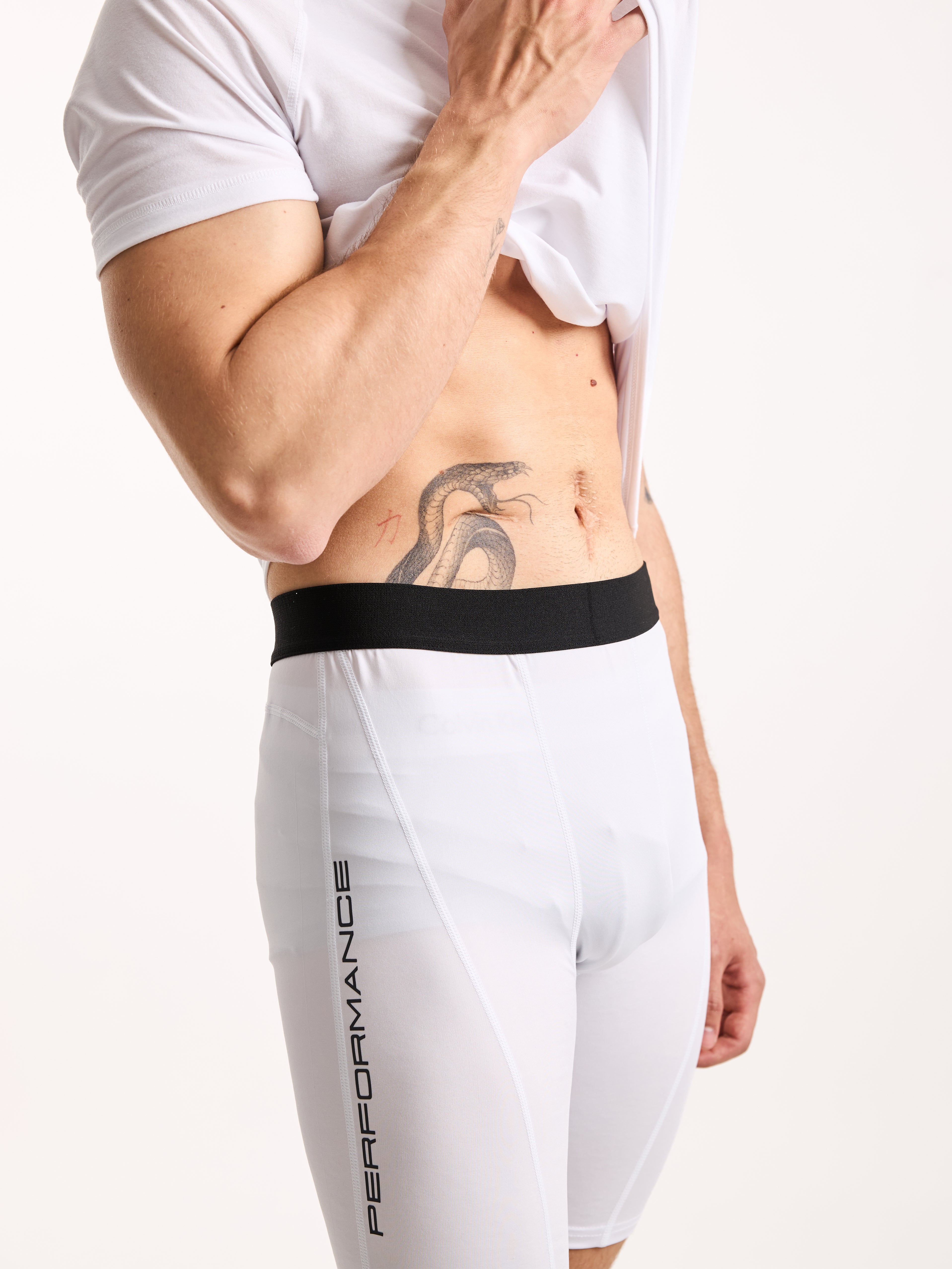 MALLAS CORTAS PERFORMANCE PBS - BLANCO