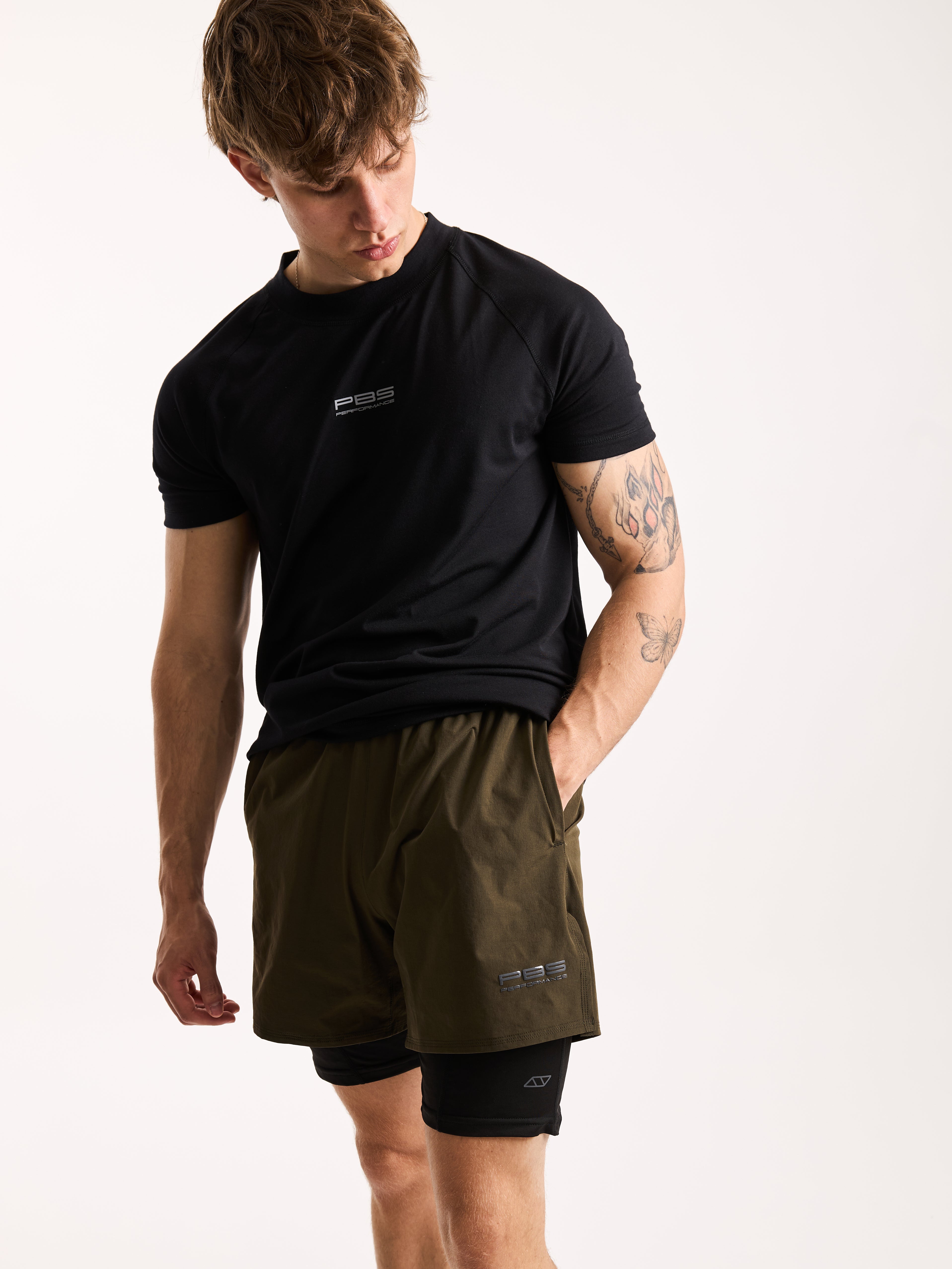 MALLAS CORTAS PERFORMANCE PBS - NEGRO