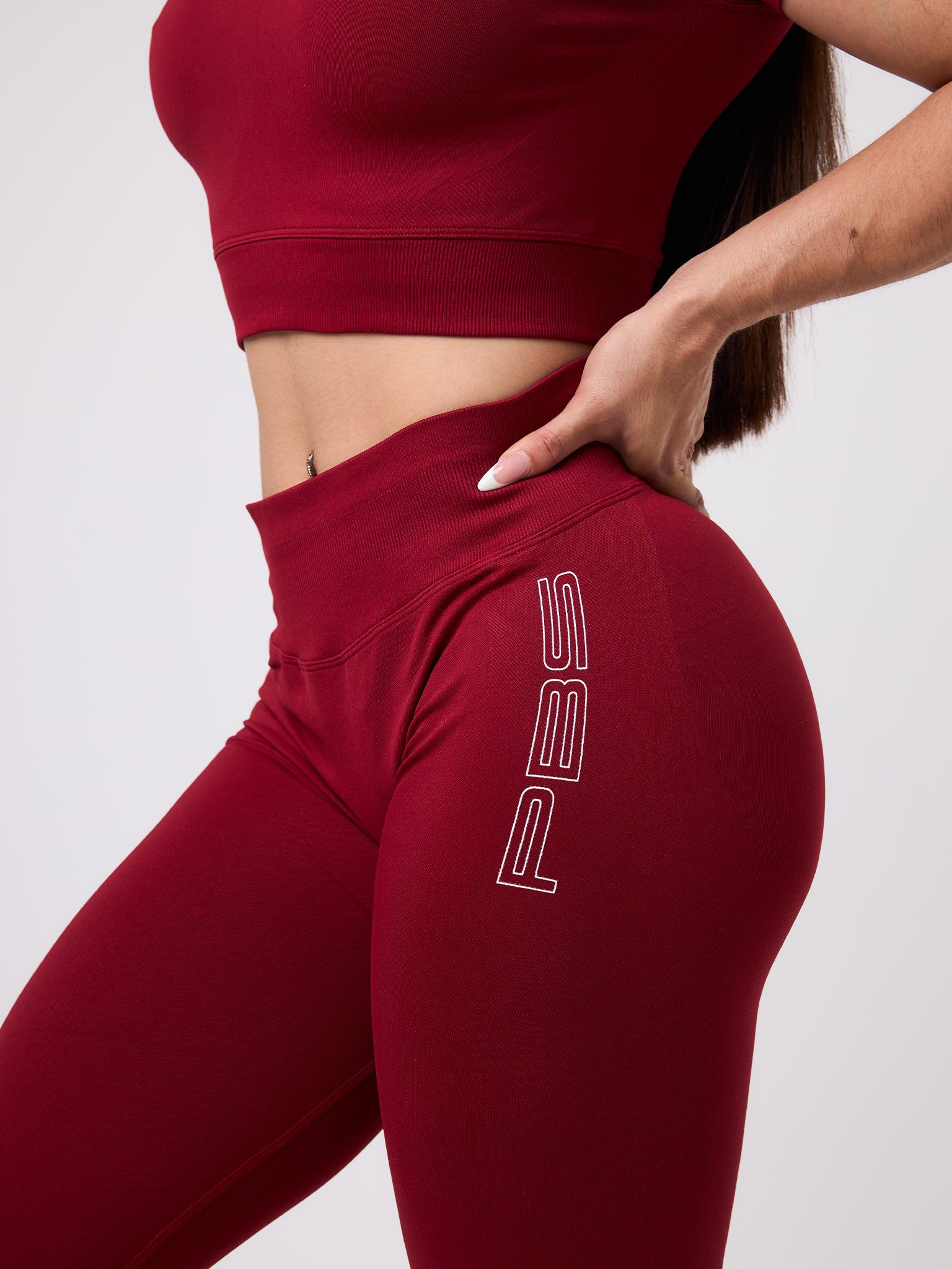 CROP TOP UNBROKEN - ROJO