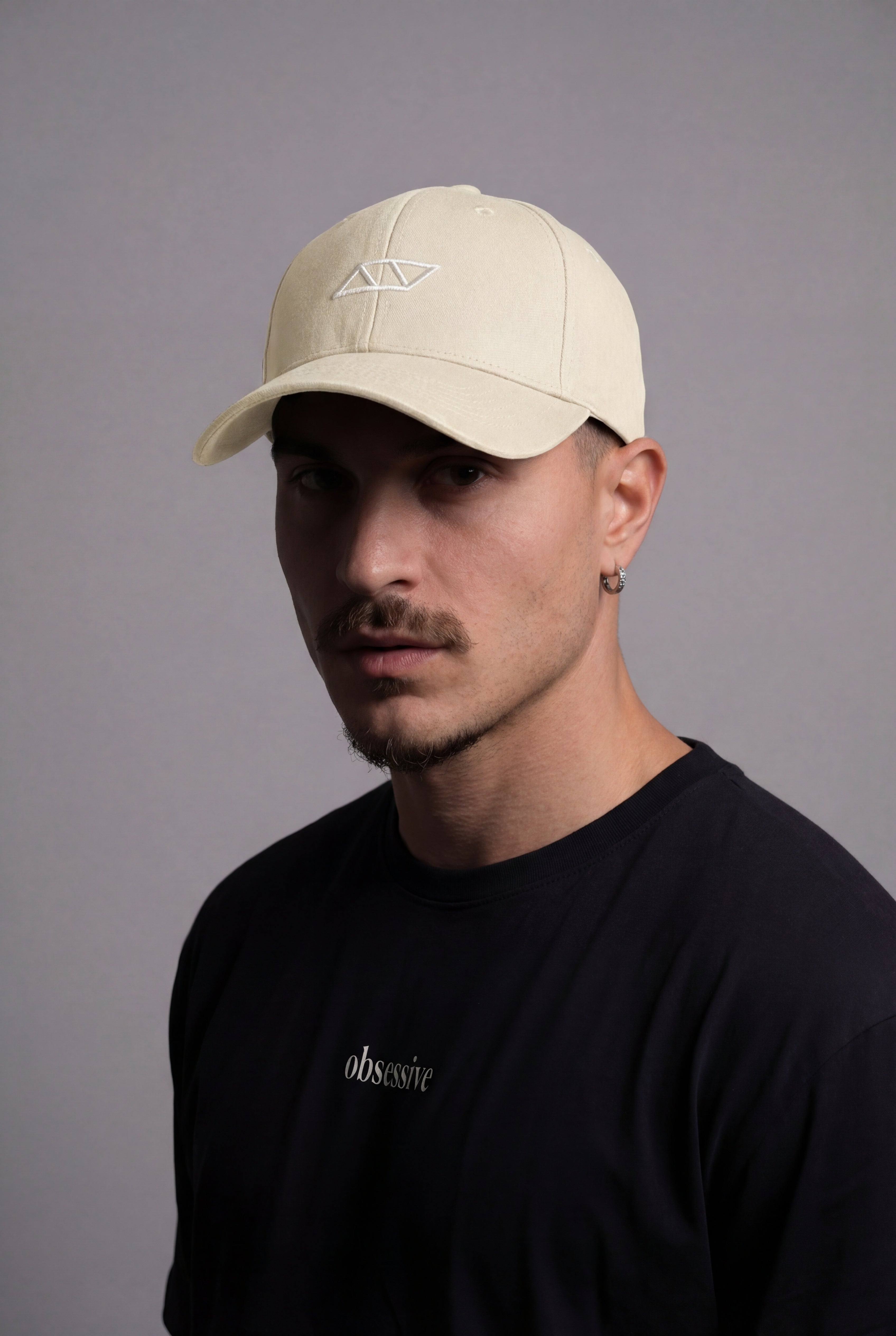 GORRA PBS ESSENTIALS - BEIGE