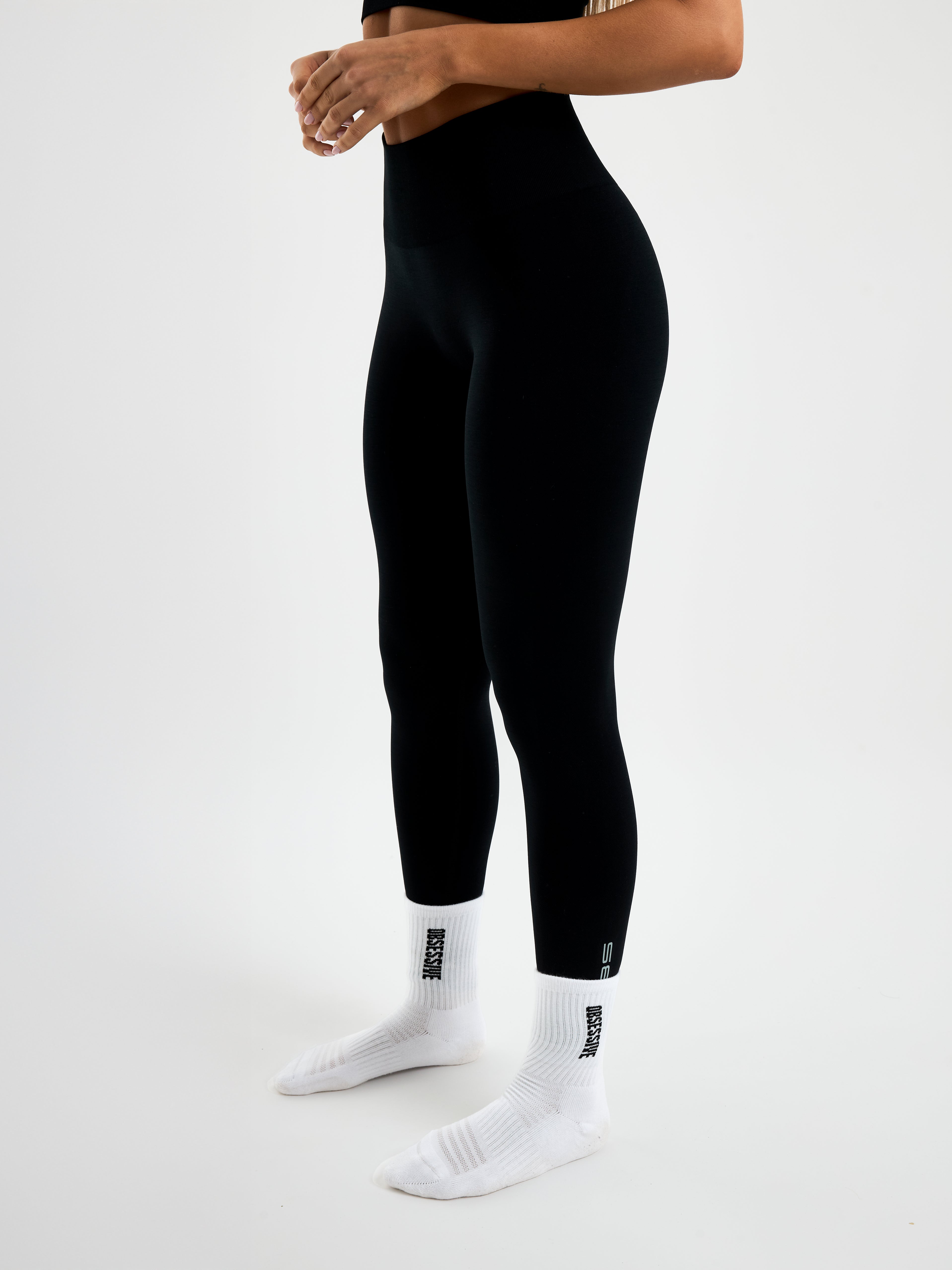 LEGGINGS ALPHA FIT- NEGRO