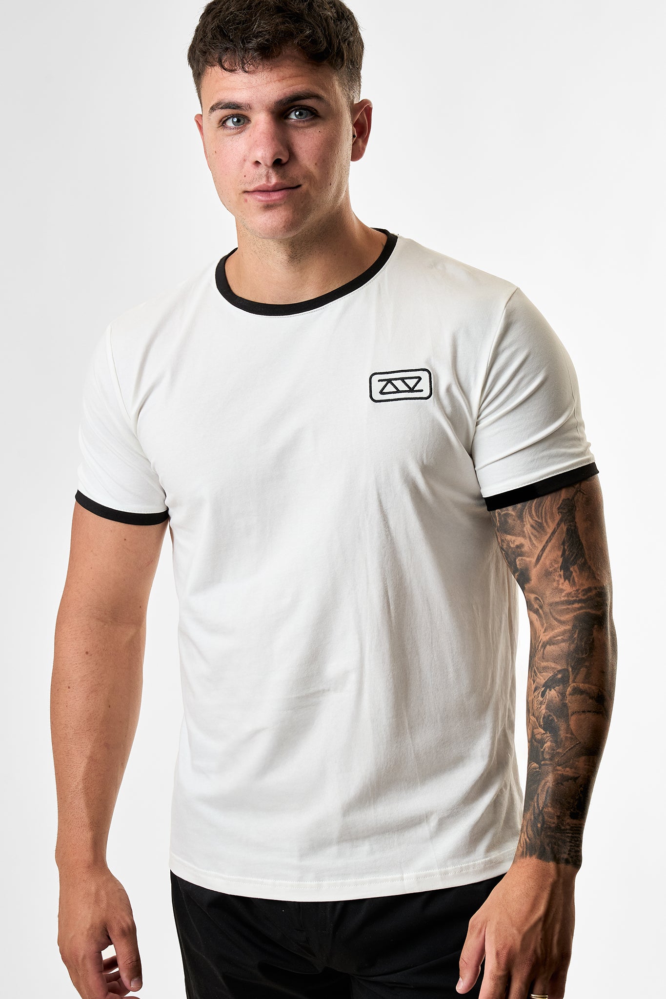 CAMISETA BÁSICA PBS - BLANCO