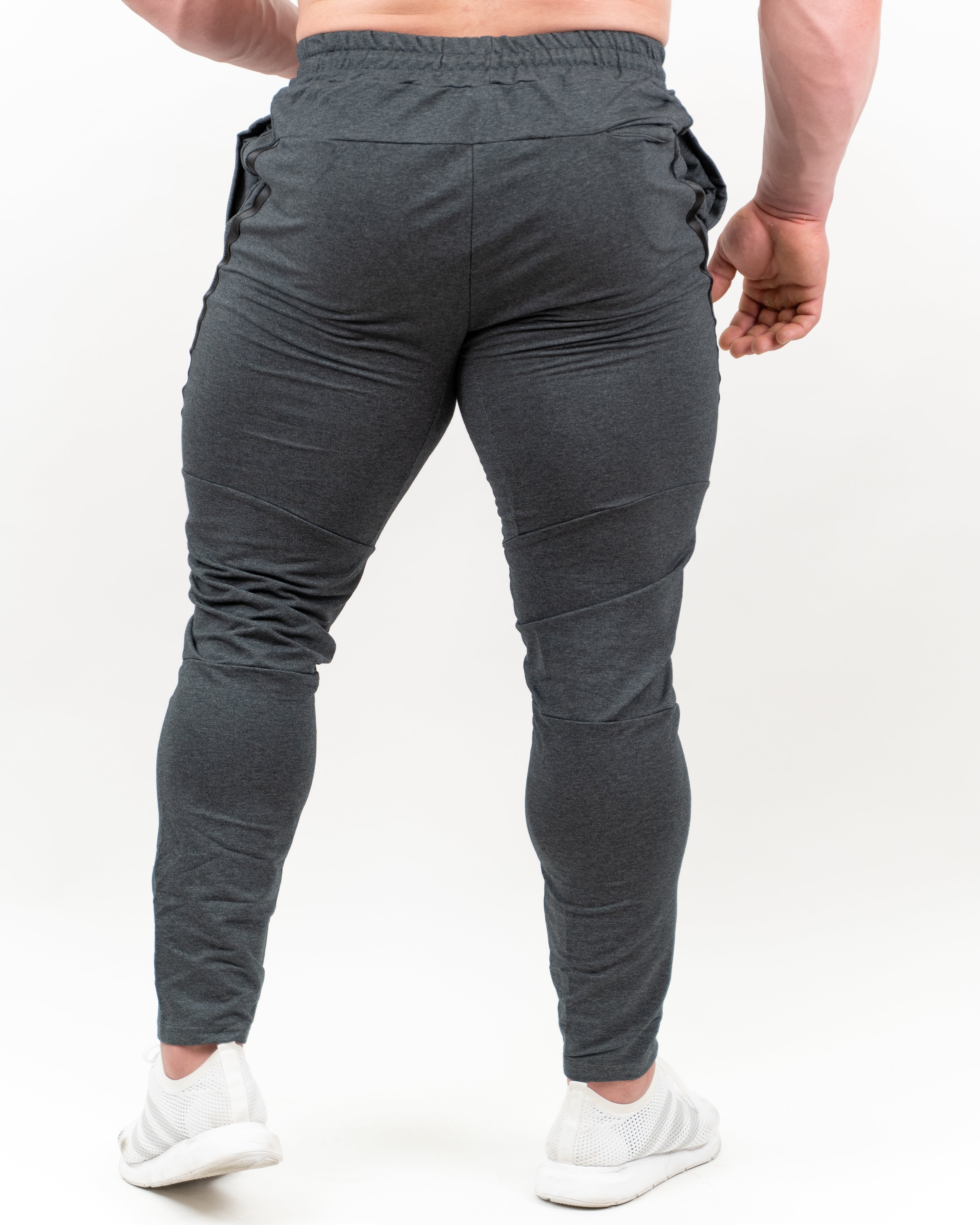 PANTALONES LARGOS TECH - GRIS