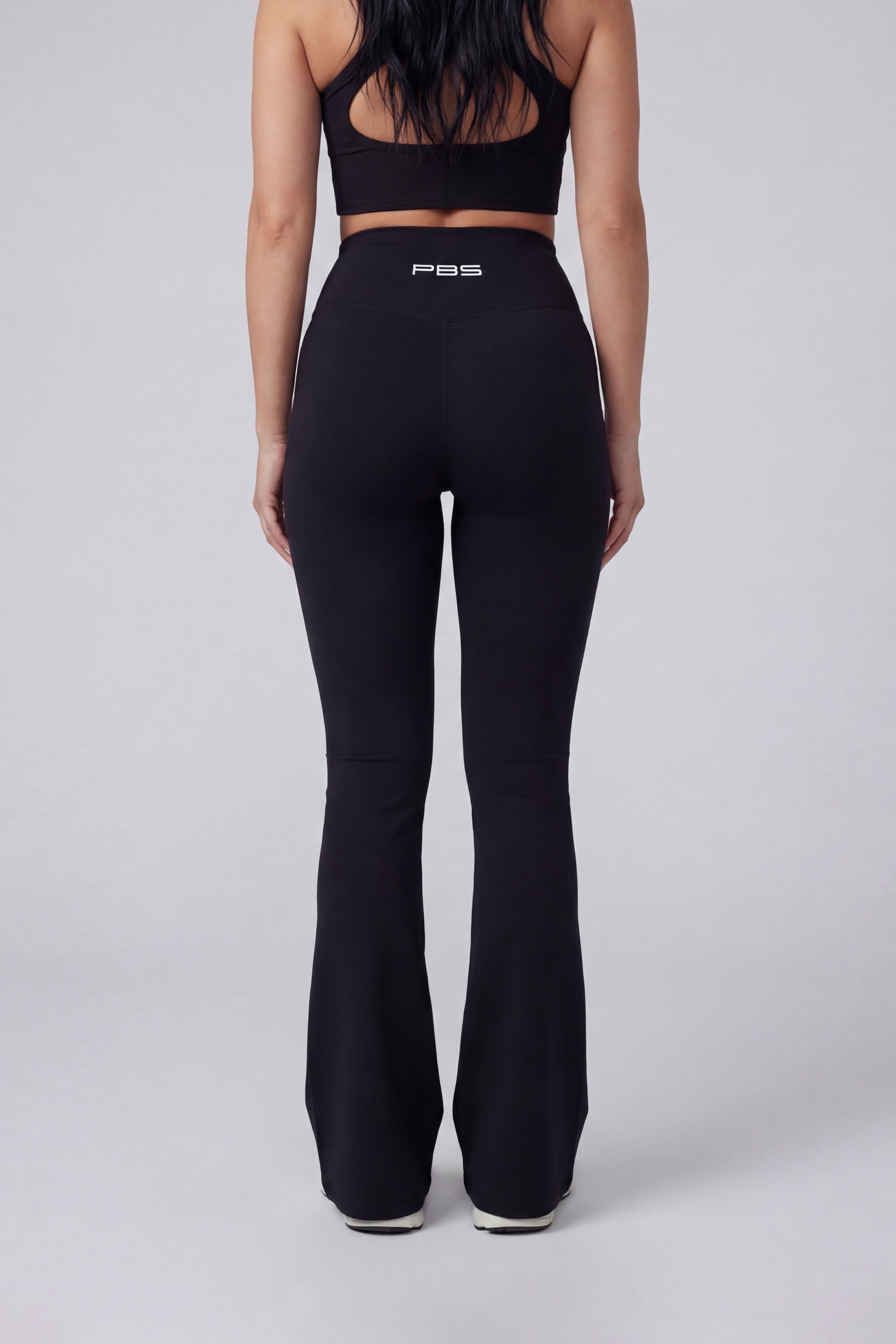 LEGGINGS FLARED TEMPO - NEGRO