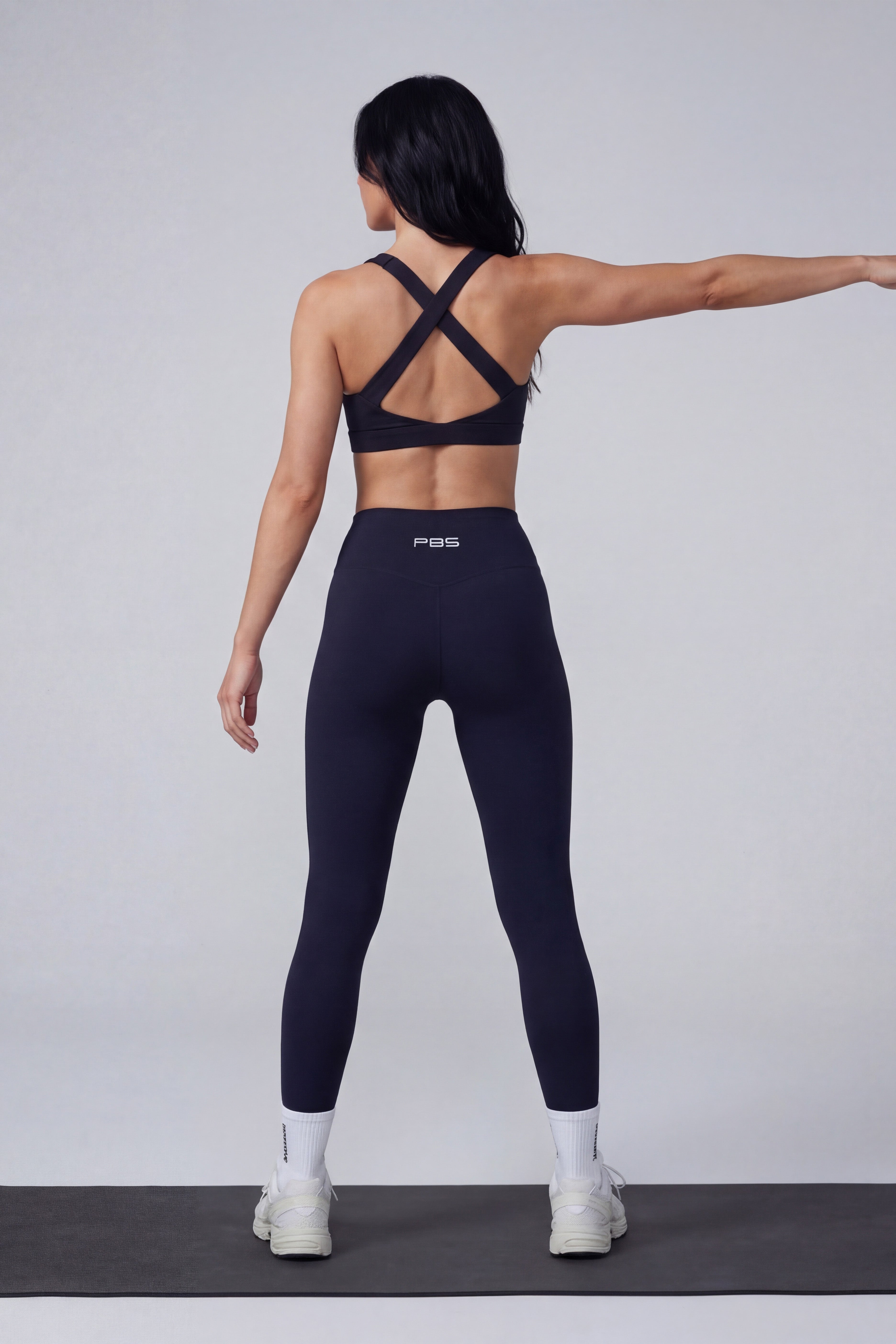 TOP ESPALDA CRUZ LIMITLESS - NAVY