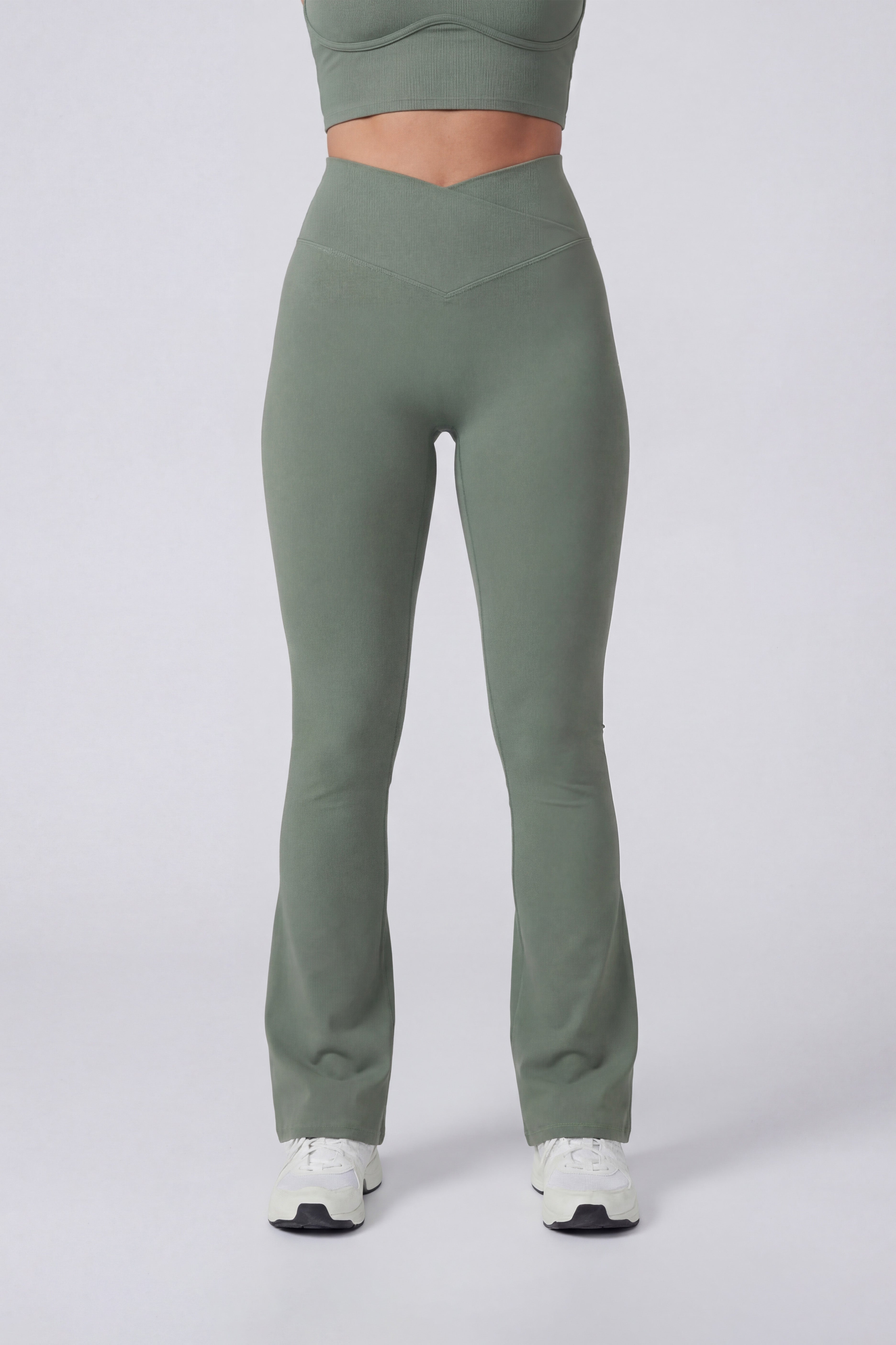 LEGGINGS FLARED TEMPO - VERDE