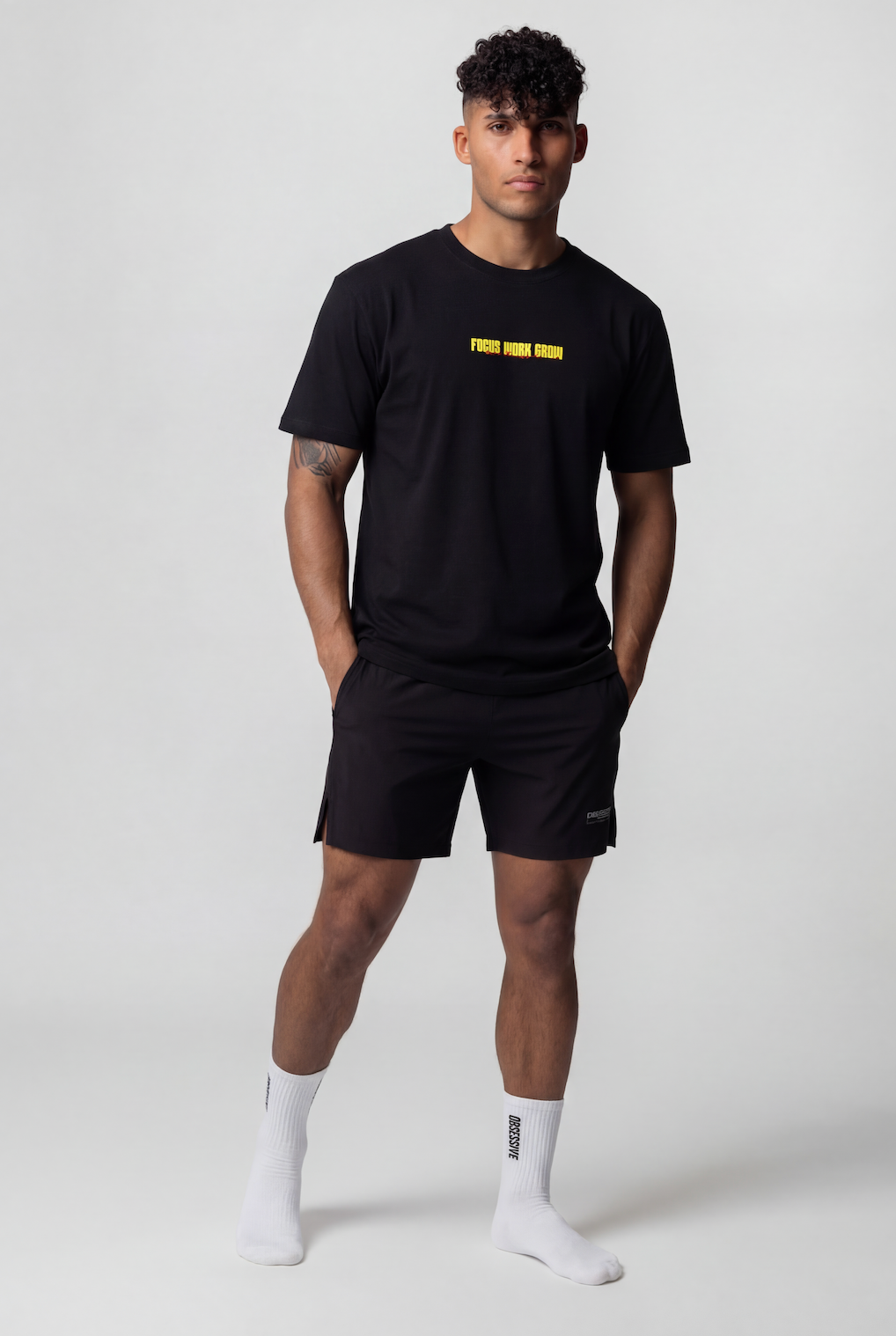 FOCUS WORK GROW OVERSIZE T-SHIRT - NEGRO