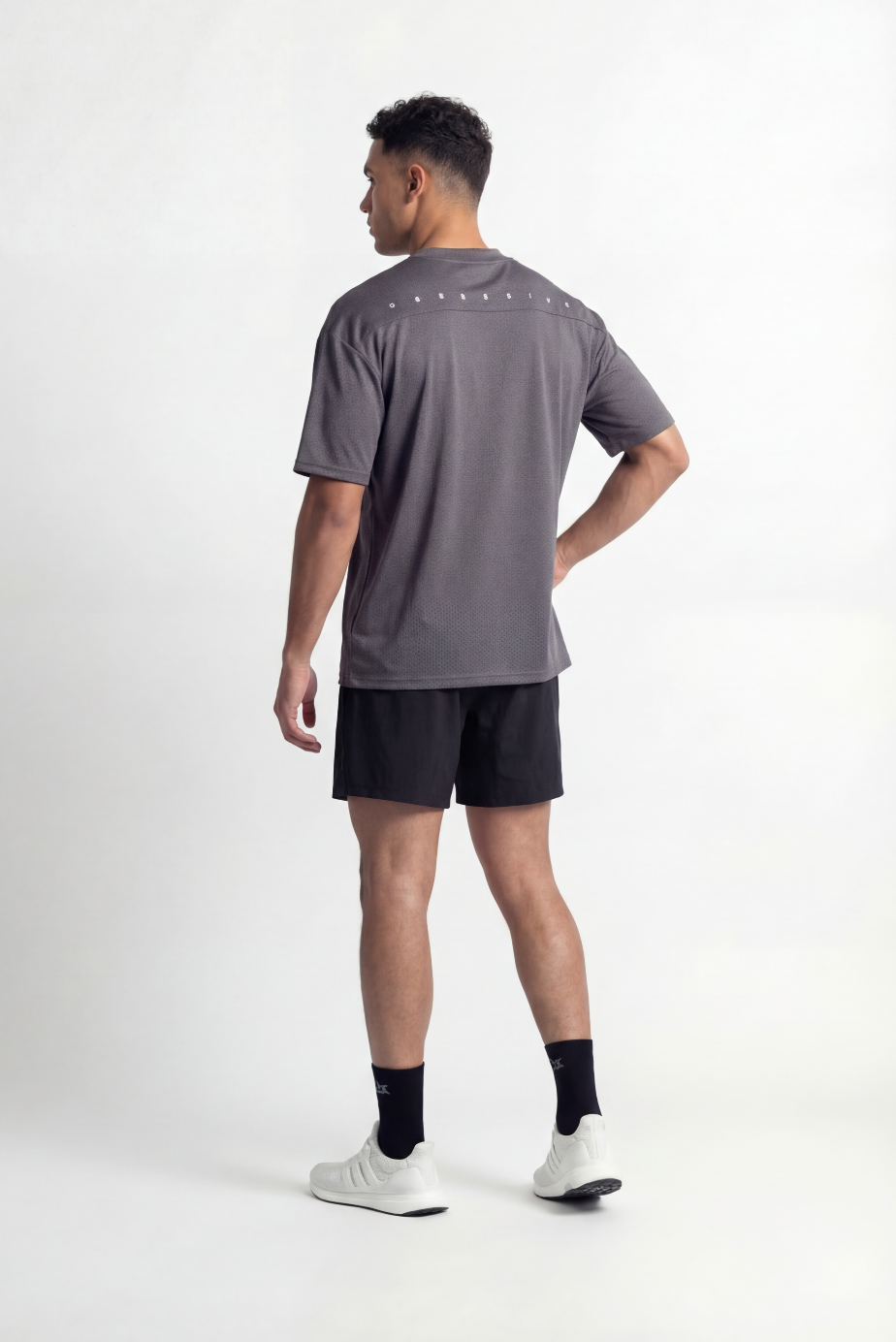 MINIMAL LOGO T-SHIRT - GRIS