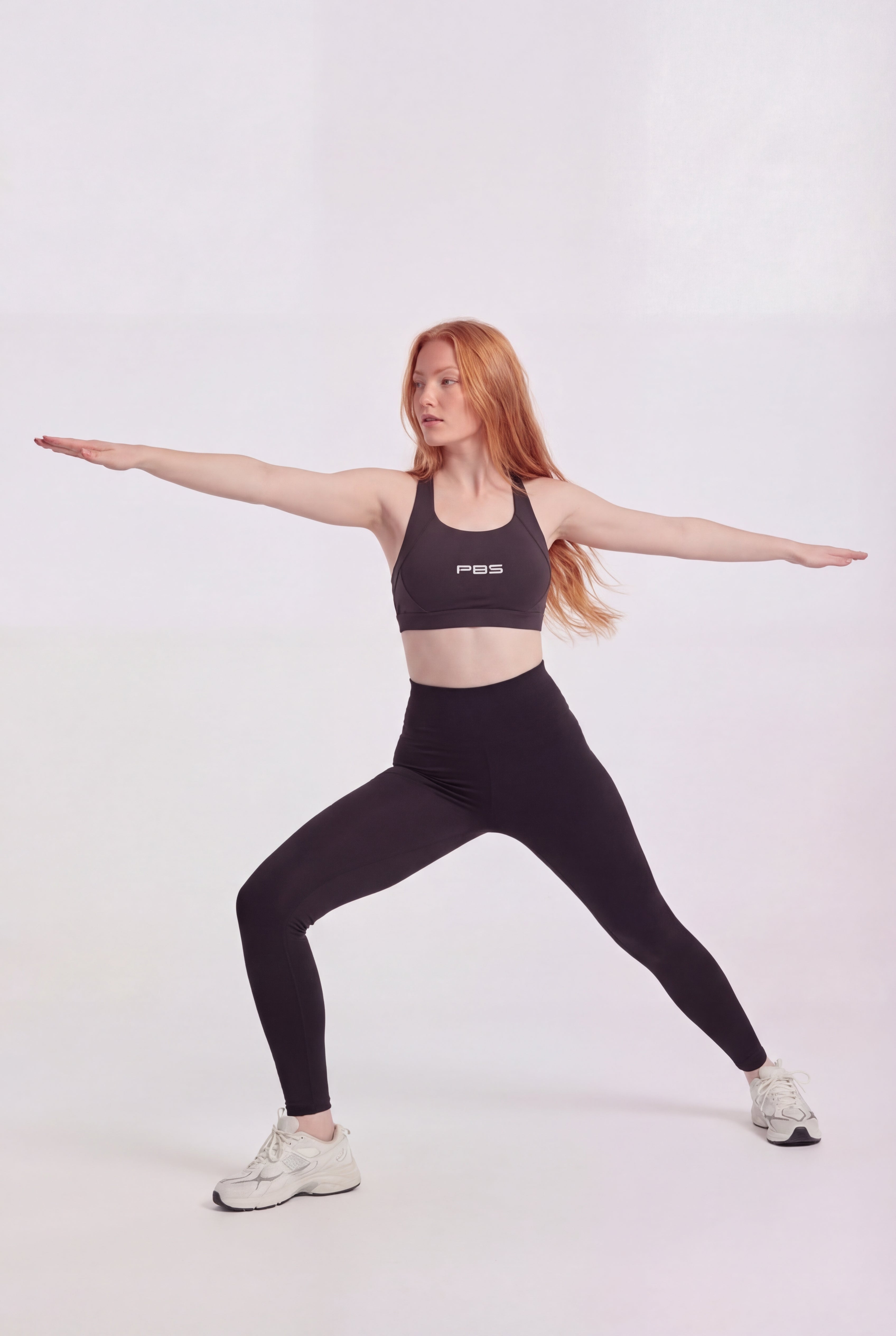 TOP ESPALDA CRUZ LIMITLESS - GRIS