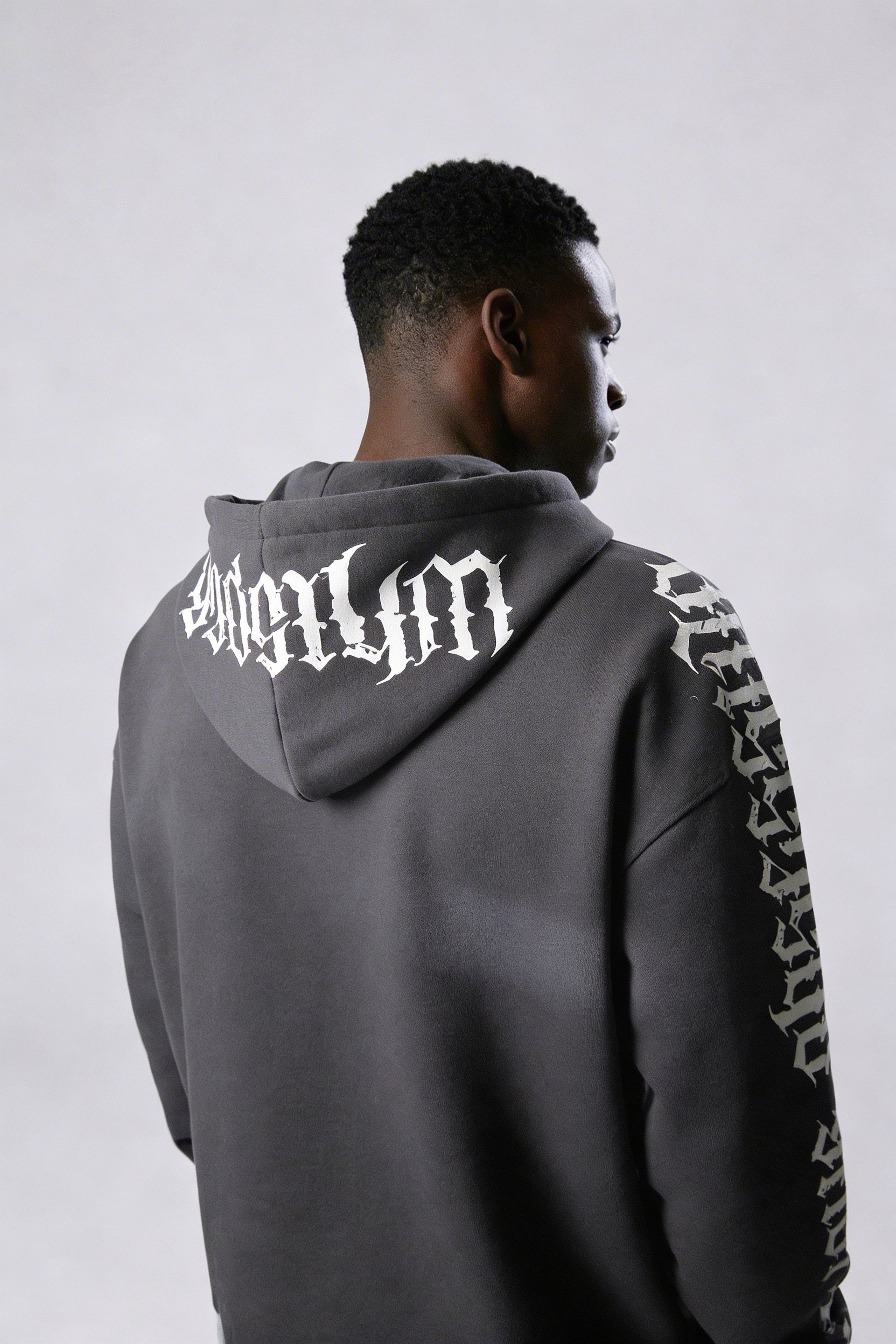 OBSESSION GOTHIC HOODIE - GRIS OSCURO