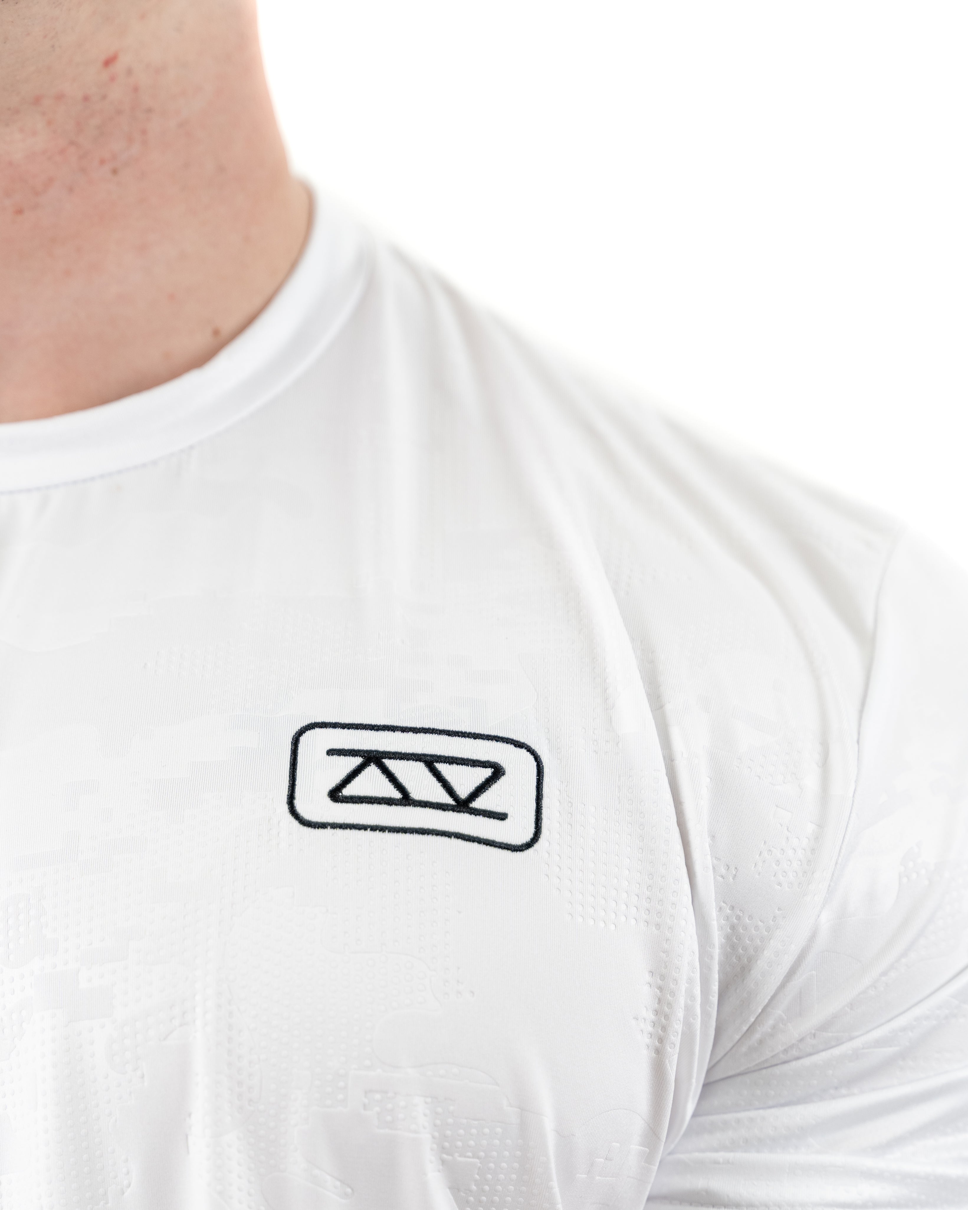 CAMISETA CAMUFLAJE - BLANCO