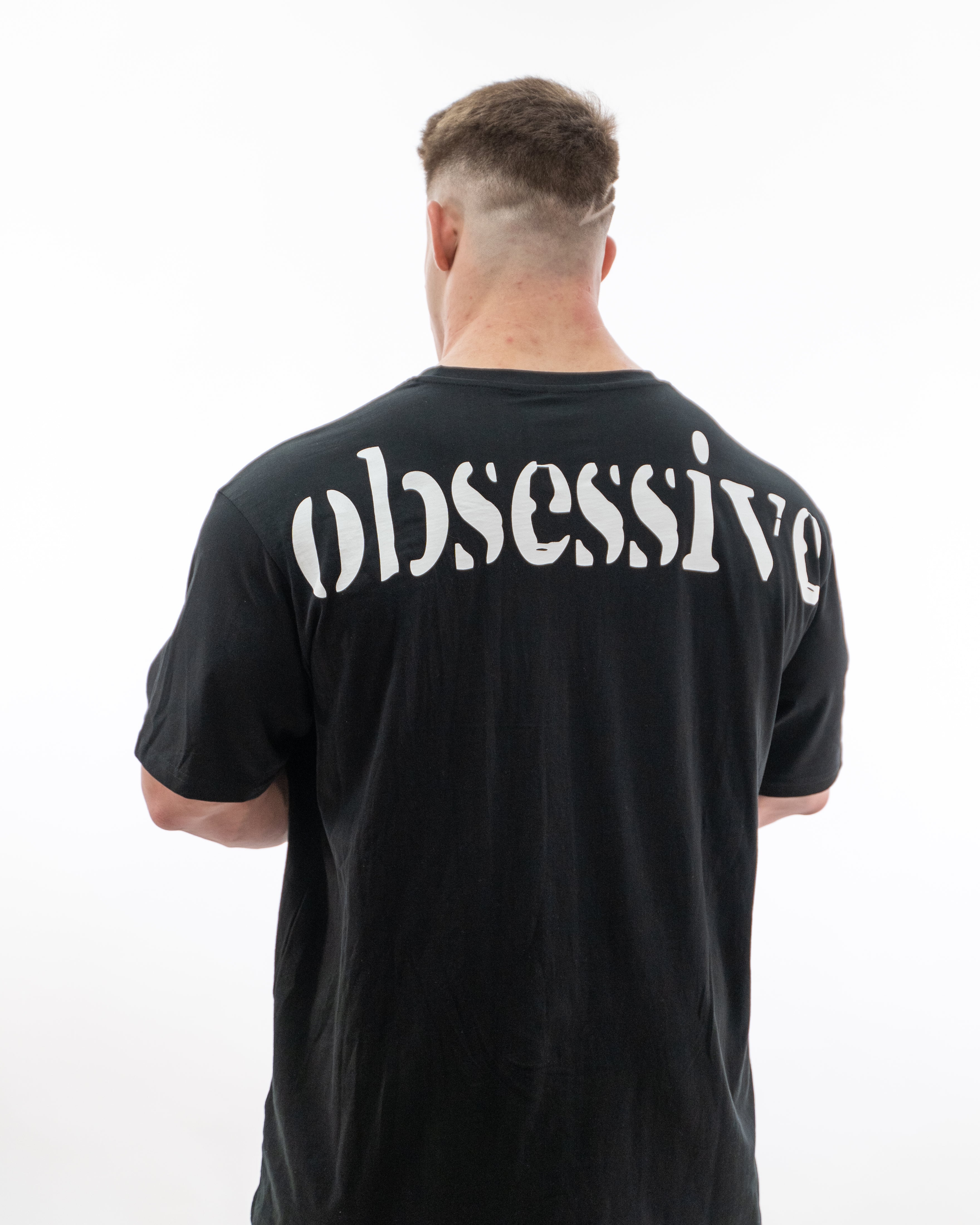 CAMISETA OBSESSIVE OVERSIZE - NEGRO